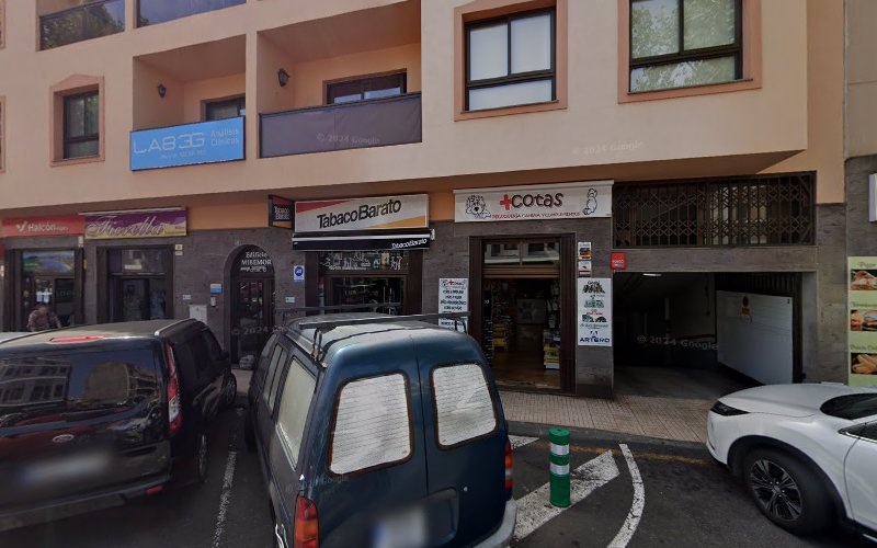 +Cotas Peluquería Canina Y Complementos en Santa Cruz De Tenerife