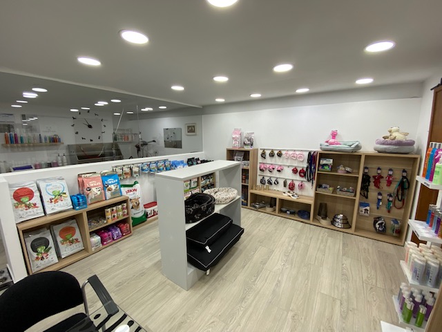 Perruqueria Canina Quatre Pels en Balearic Islands