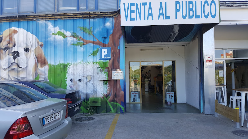 Petuso , Amor Y Mascotas en Sevilla